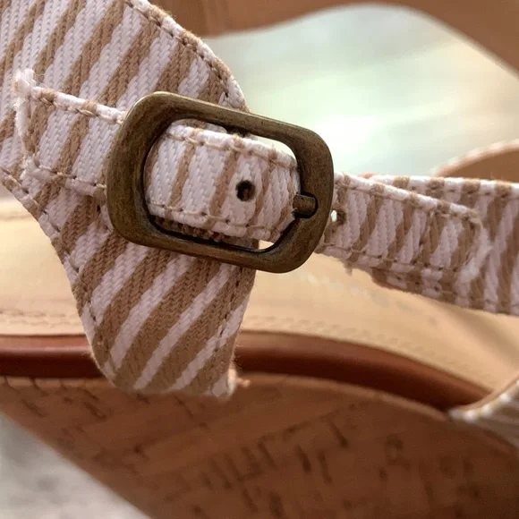 Chinese Laundry 5” cork wedge heels - size 8 - Picture 15 of 16